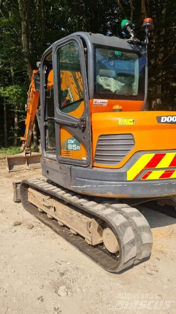 Doosan DX 85 R-3 Midi ekskavatörler 7 - 12 t