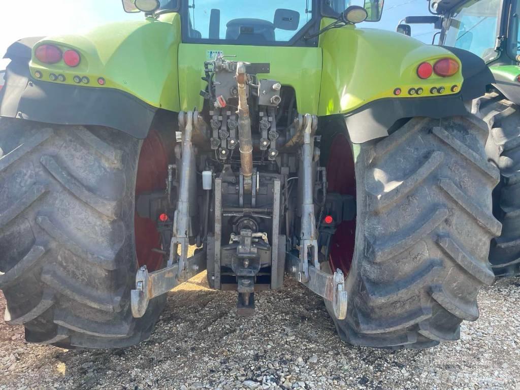 CLAAS Axion 840 Traktörler
