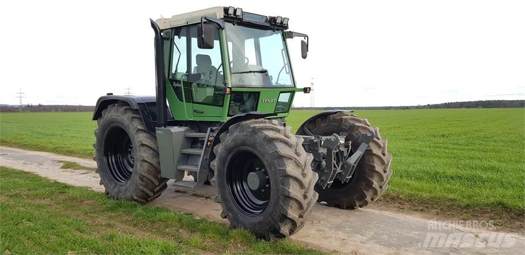 Fendt Xylon 520 Traktörler