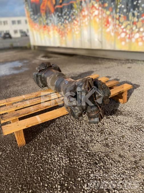 Komatsu Cardan Yol disi kaya kamyonu