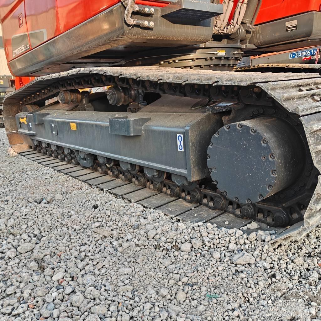 Doosan DX225LC-9C Paletli ekskavatörler