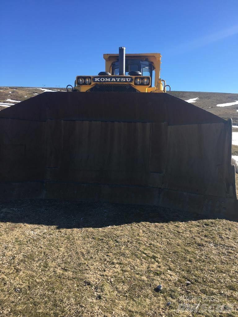 Komatsu 455 Paletli dozerler