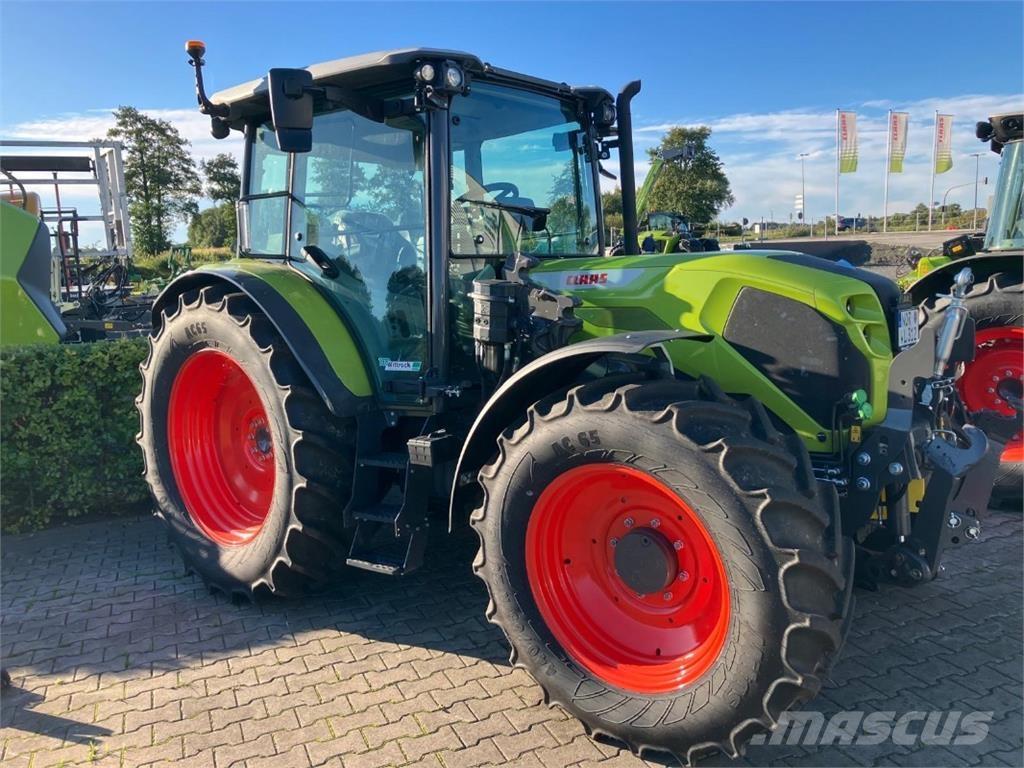 CLAAS Axos 3.120 Traktörler