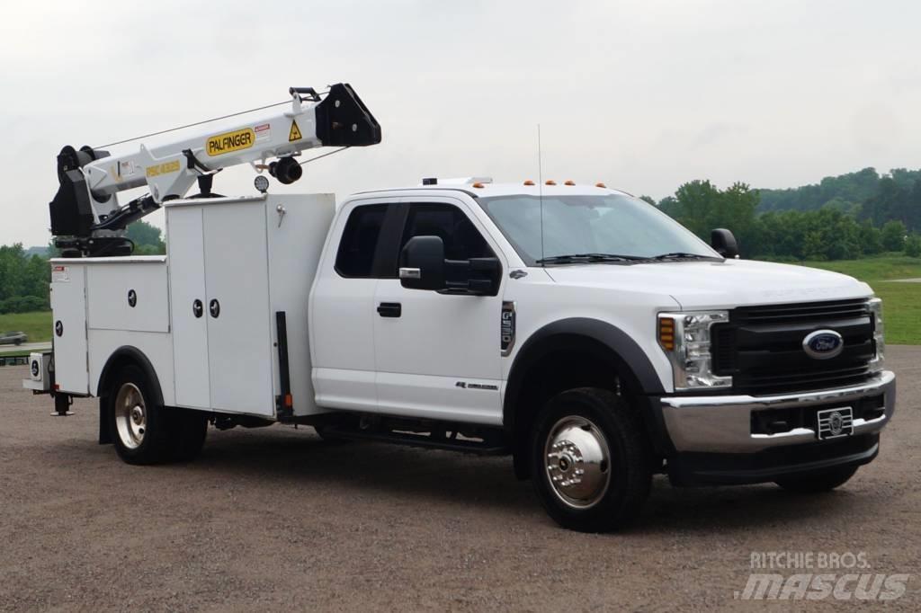 Ford F 550 XL SD Paletli vinçler