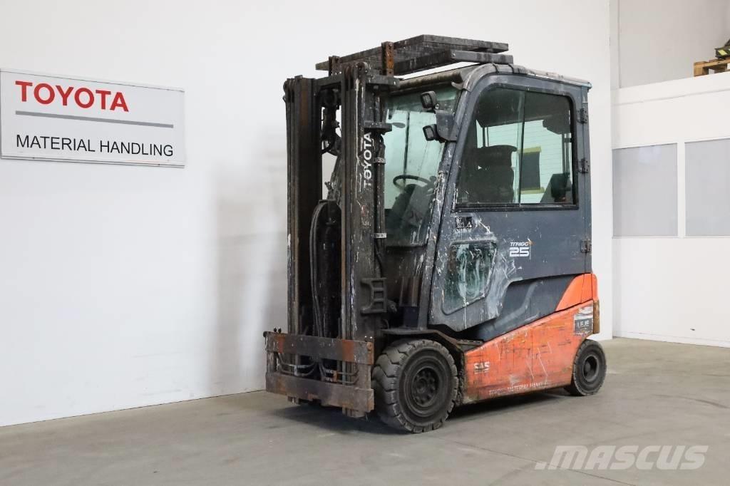 Toyota 8 FBMT 25 Elektrikli forkliftler