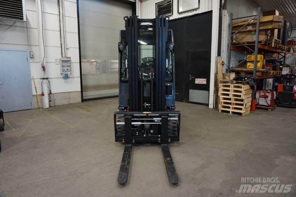 Toyota 8FBMT35 Elektrikli forkliftler