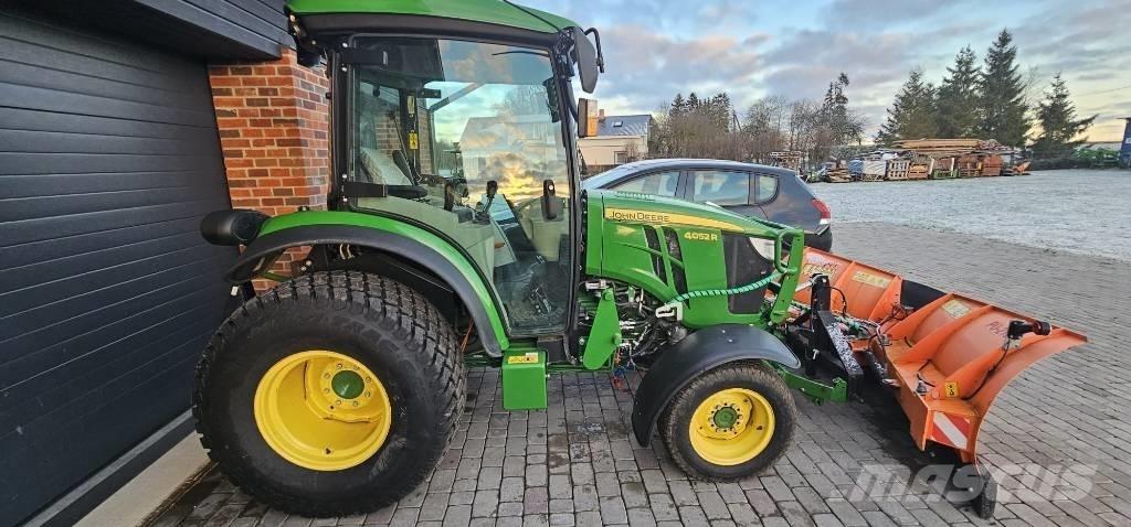 John Deere 4052 R Traktörler