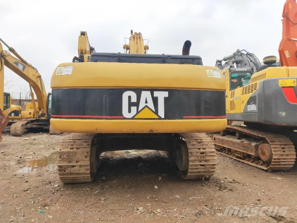 CAT 330C Paletli ekskavatörler