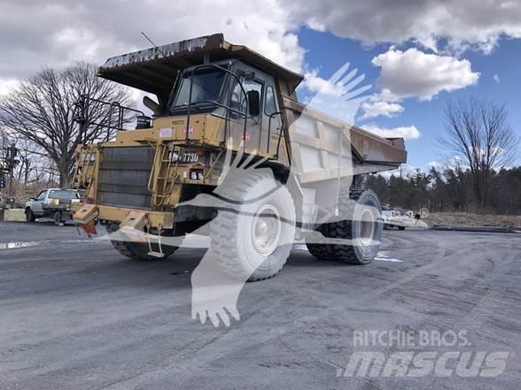 CAT 773D Belden kirma kaya kamyonu