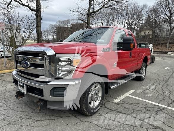 Ford F350 Diger
