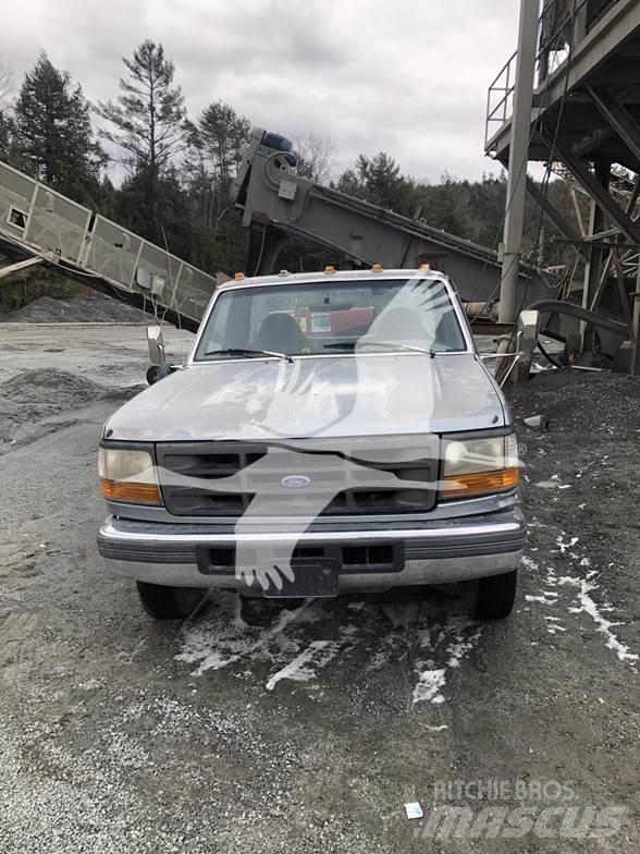 Ford F350 Diger