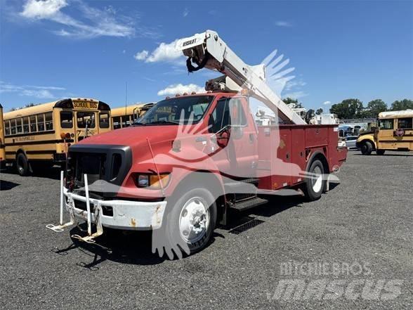 Ford F750 Araç üstü platformlar