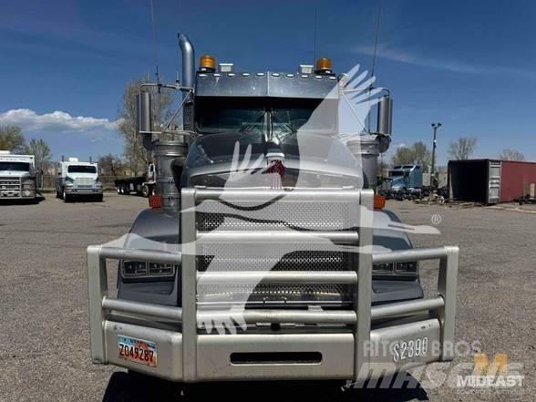 Kenworth T800 Diger