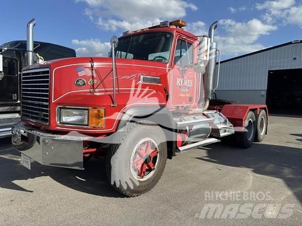 Mack CL753 Çekiciler