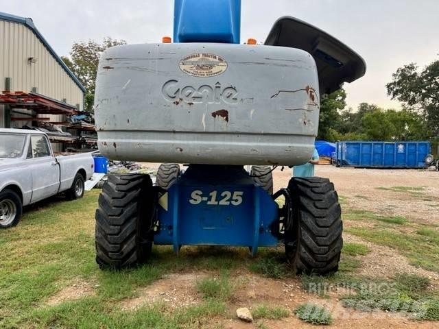 Genie S 125 Teleskopik personel platformları