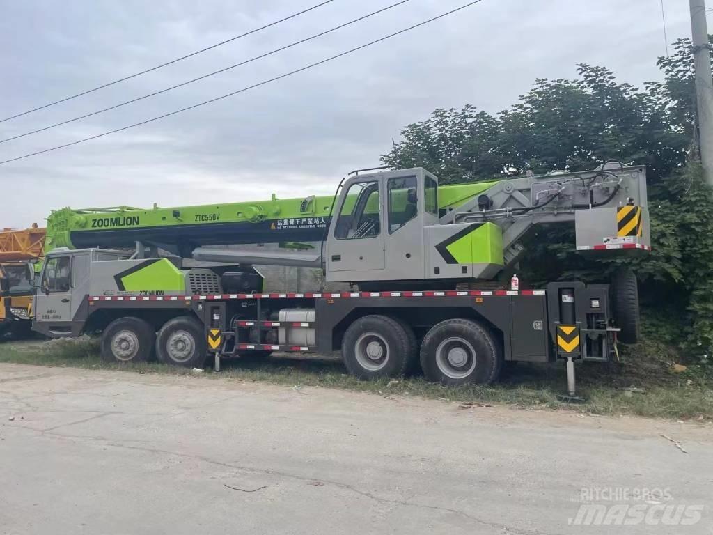 Zoomlion ZTC550V Paletli vinçler