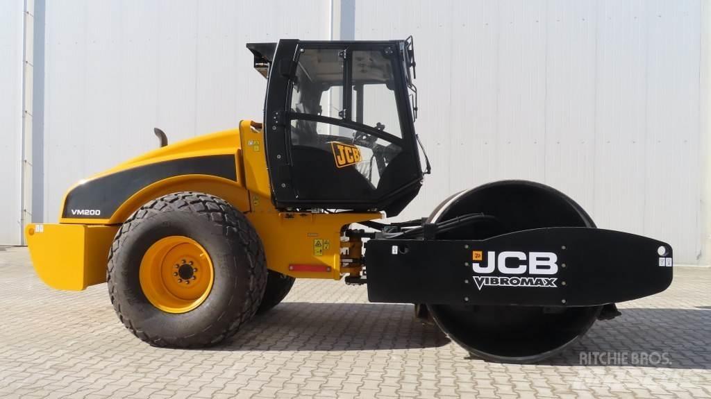 JCB VM200D Tek tamburlu silindirler