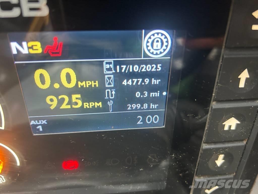 JCB TM420S Tarimsal teleskopik yükleyiciler