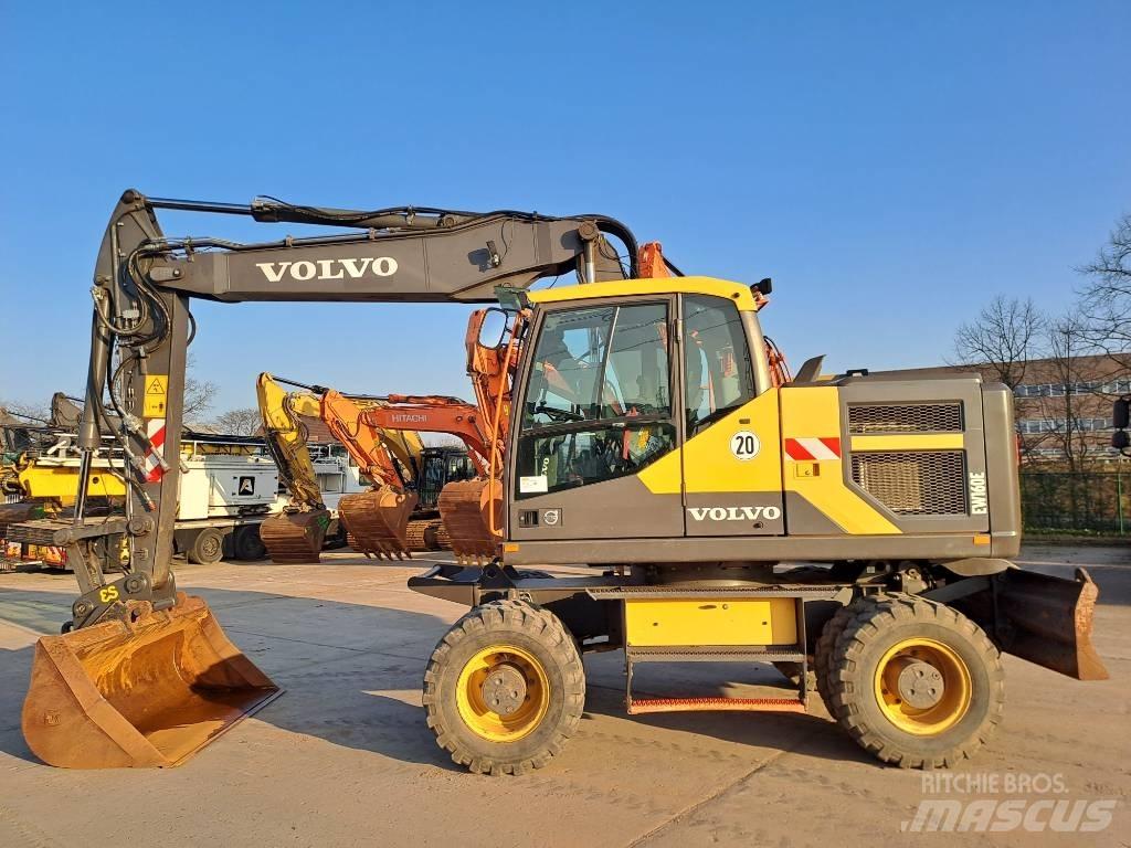 Volvo EW160E Lastik tekerli ekskavatörler