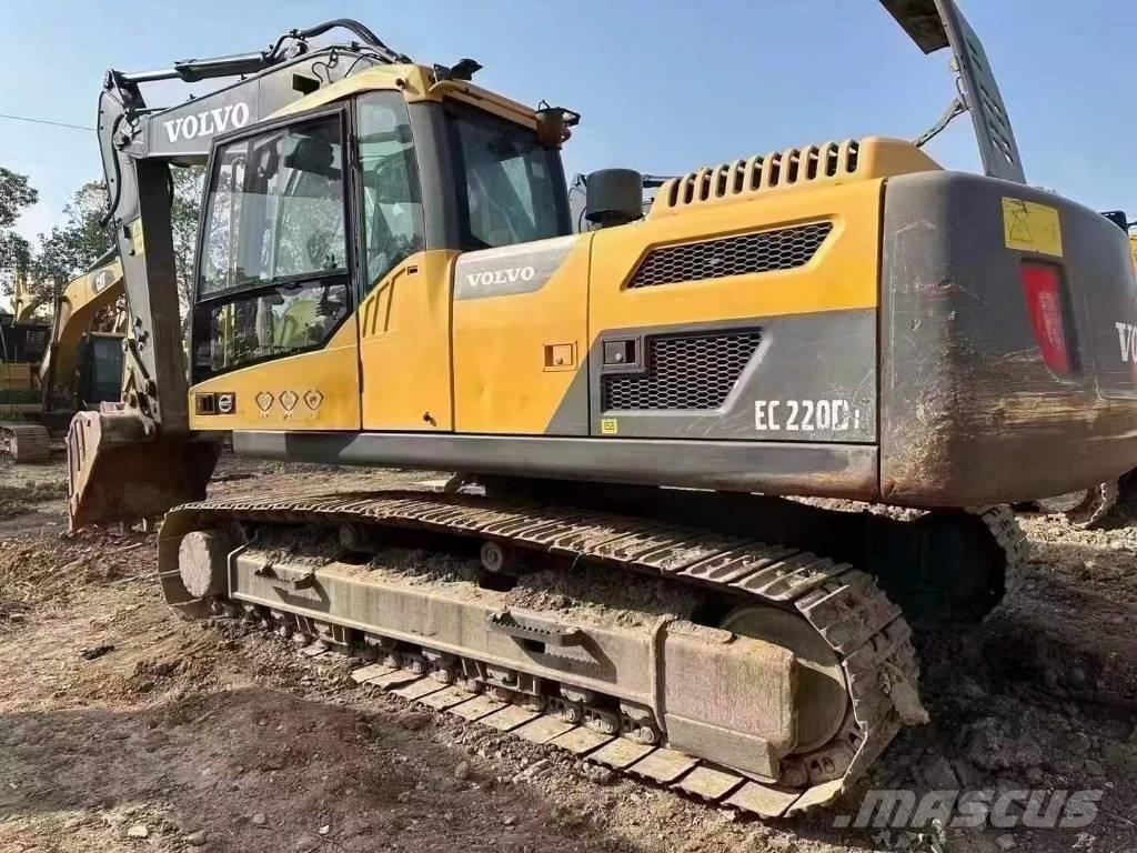 Volvo EC 220 D Paletli ekskavatörler