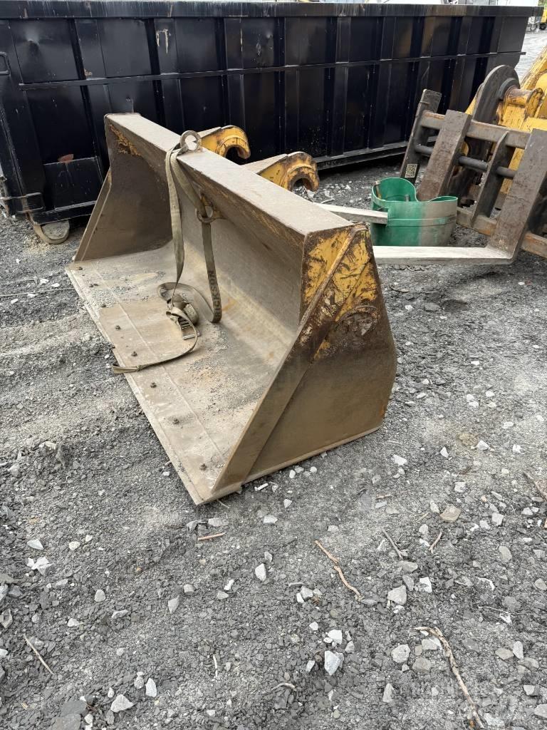 CAT 450 F Kazıcı yükleyiciler - beko loder