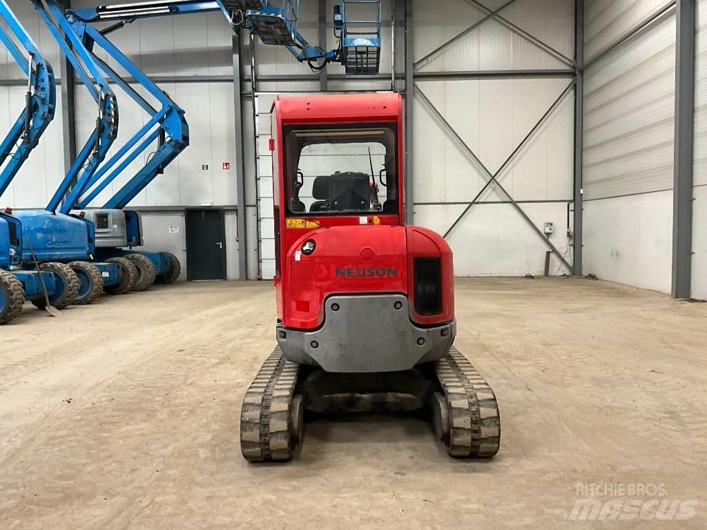 Neuson 28 Z 3 Mini ekskavatörler, 7 tona dek
