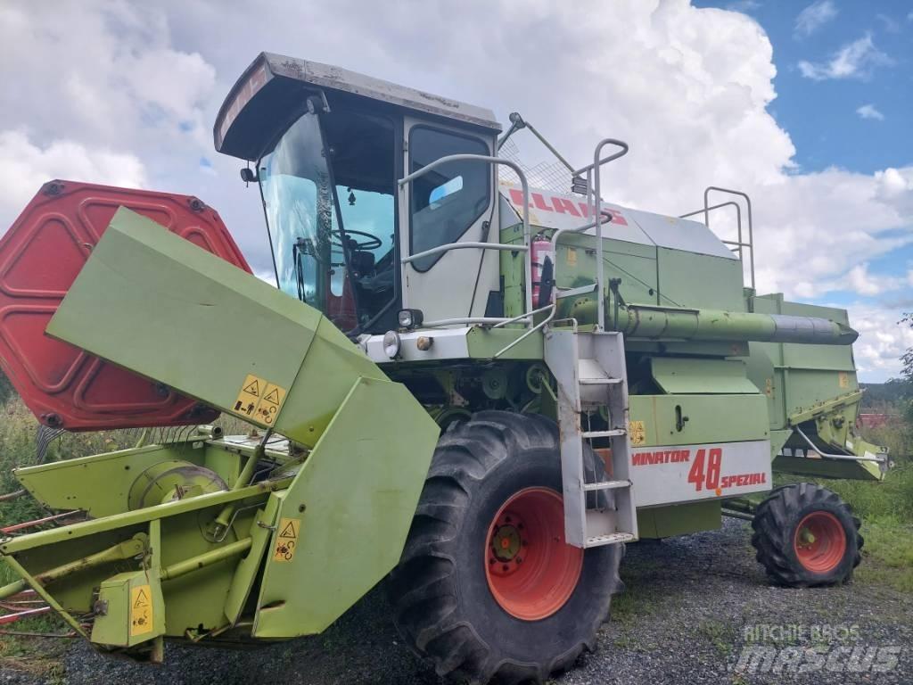 CLAAS 48 Spezial Biçerdöverler