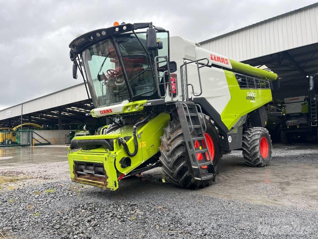 CLAAS Lexion 5400 Biçerdöverler