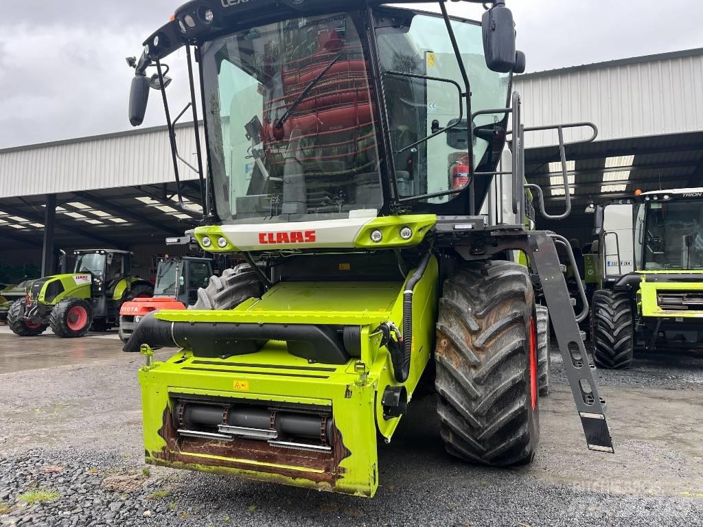 CLAAS Lexion 5400 Biçerdöverler