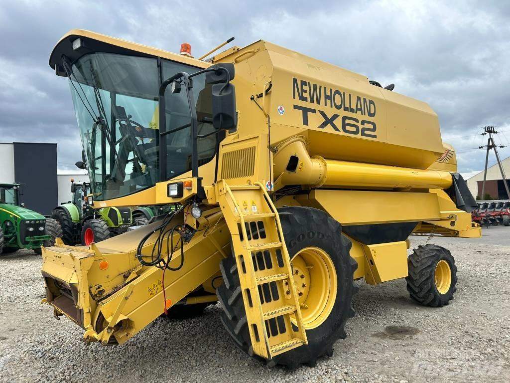 New Holland TX 62 Biçerdöverler