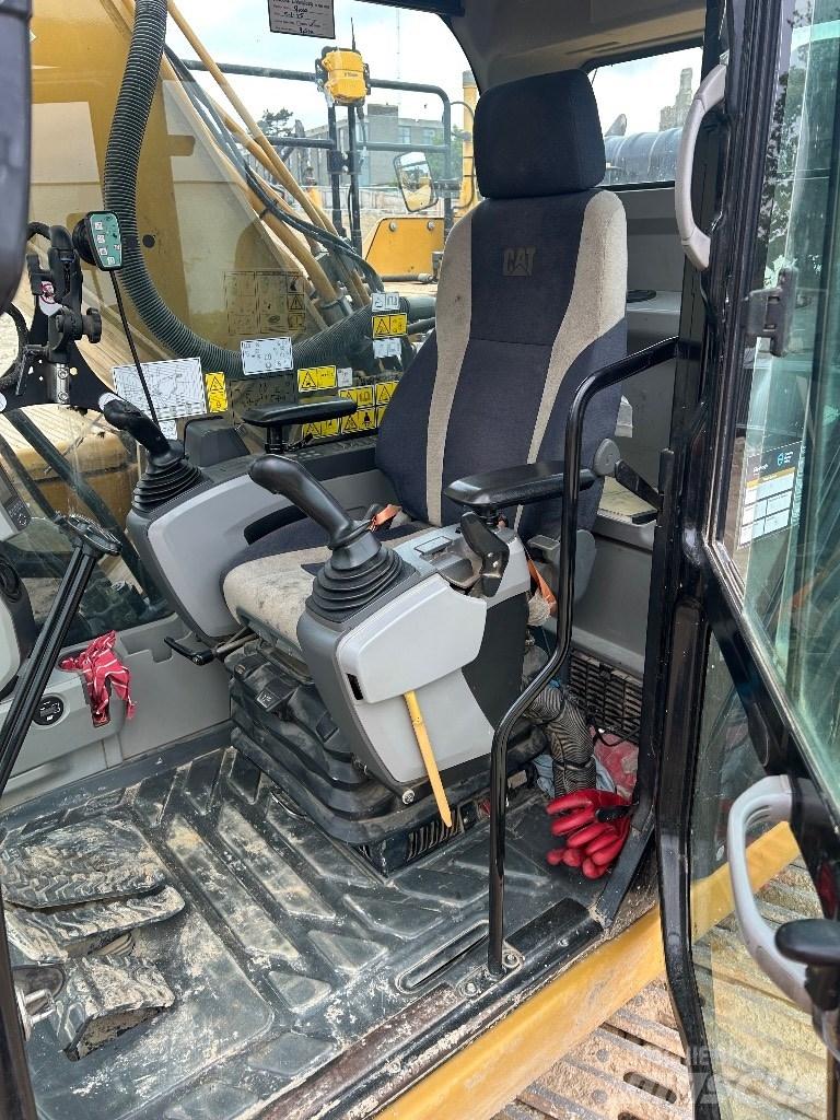 CAT 336F Paletli ekskavatörler