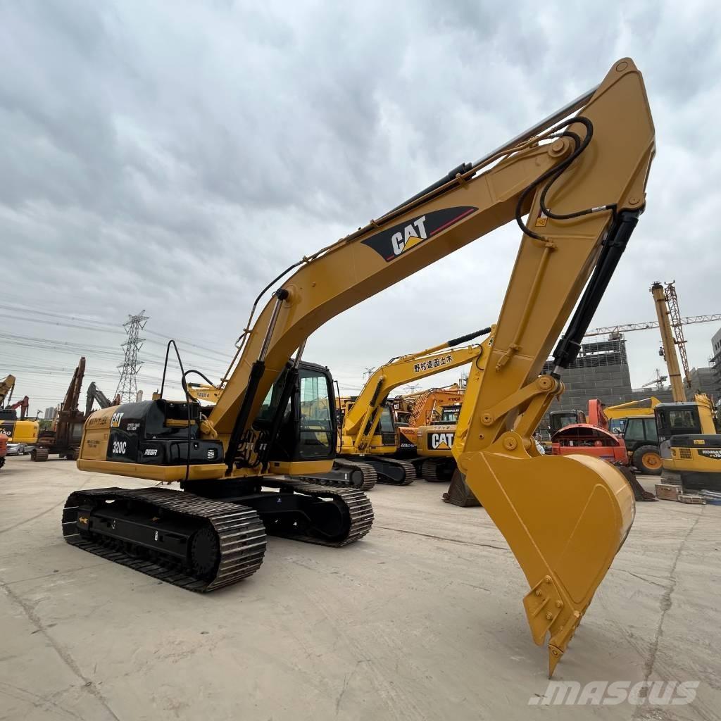 CAT 320 C Paletli ekskavatörler