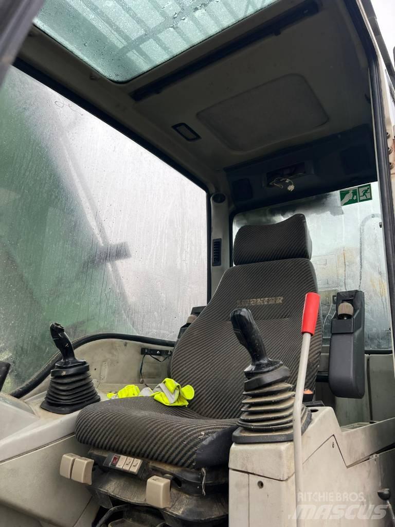 Liebherr 934 Paletli ekskavatörler