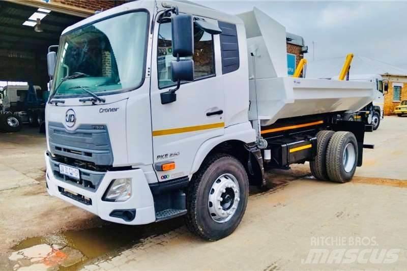 UD Croner PKE 250 Diger kamyonlar