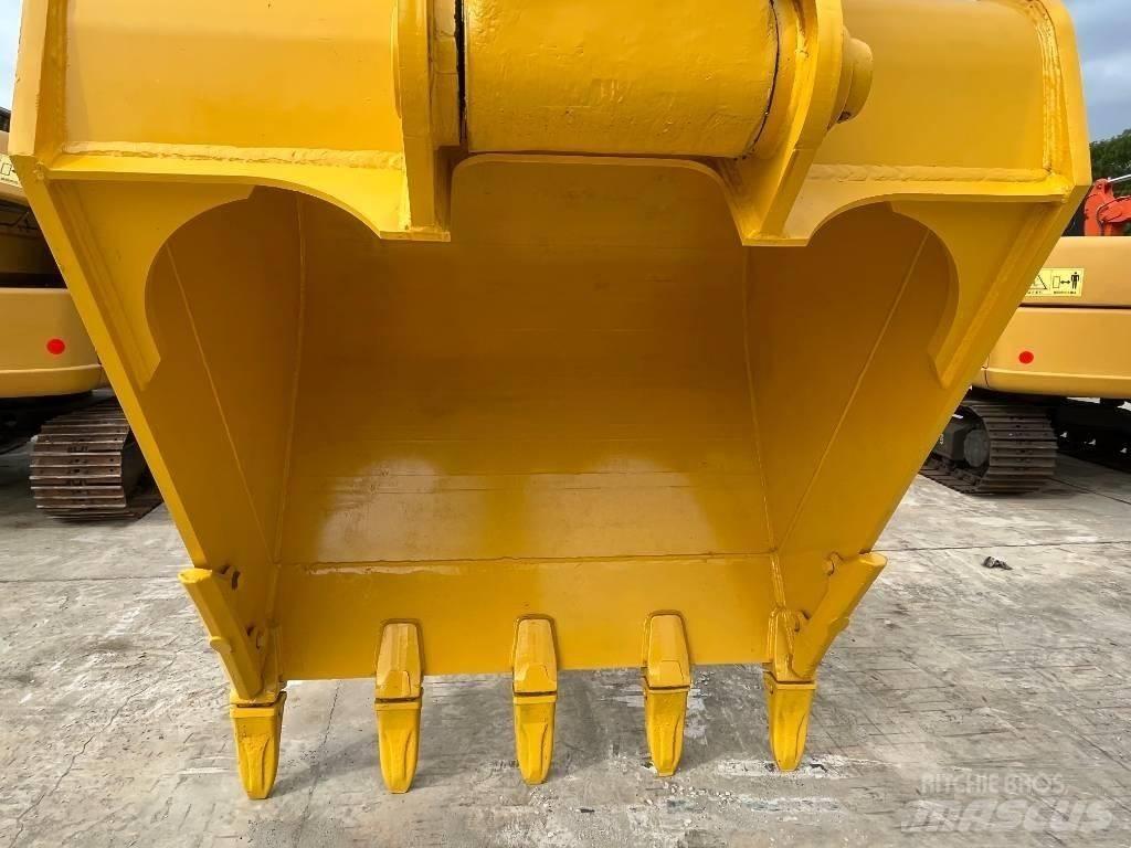 Komatsu pc400-8 Paletli ekskavatörler