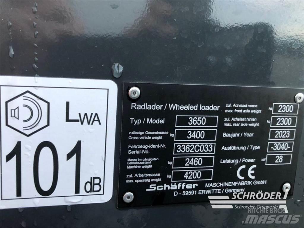 Schäffer 3650 Mini yükleyiciler