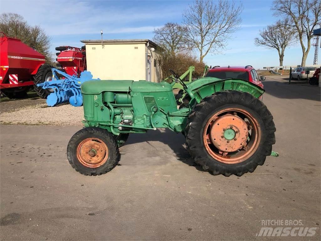 Deutz-Fahr D25 S Traktörler