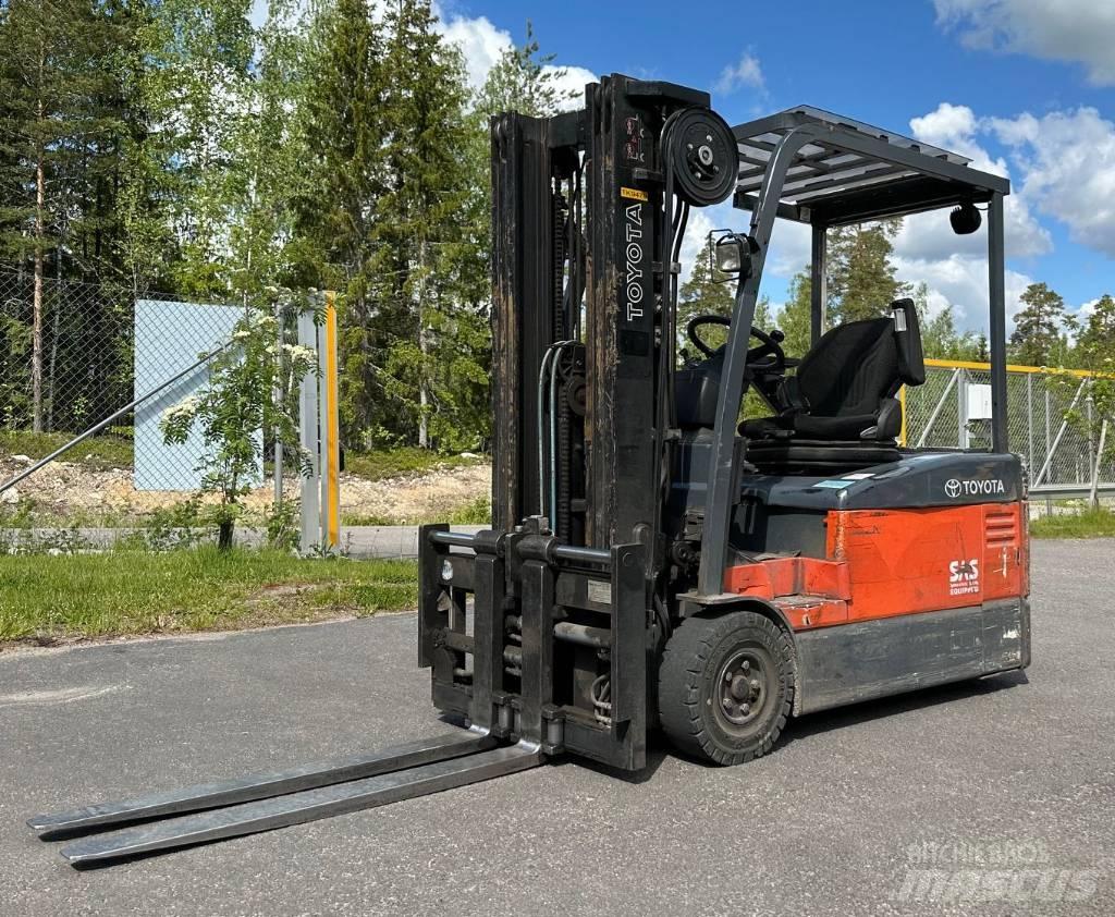 Toyota 7 FBEF 16 Elektrikli forkliftler