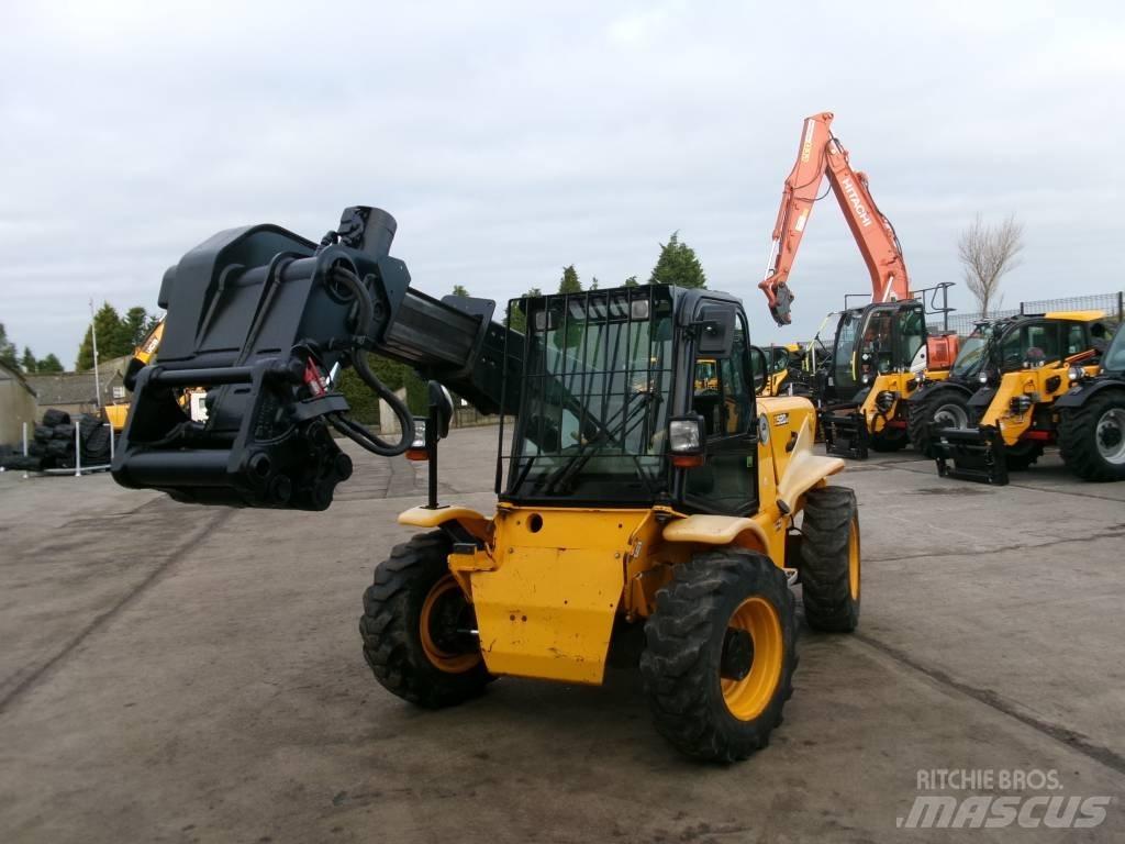 JCB 520-50 Tarimsal teleskopik yükleyiciler