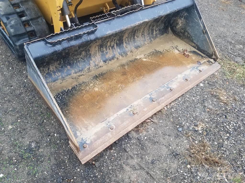 CAT 249D Skid steer loderler