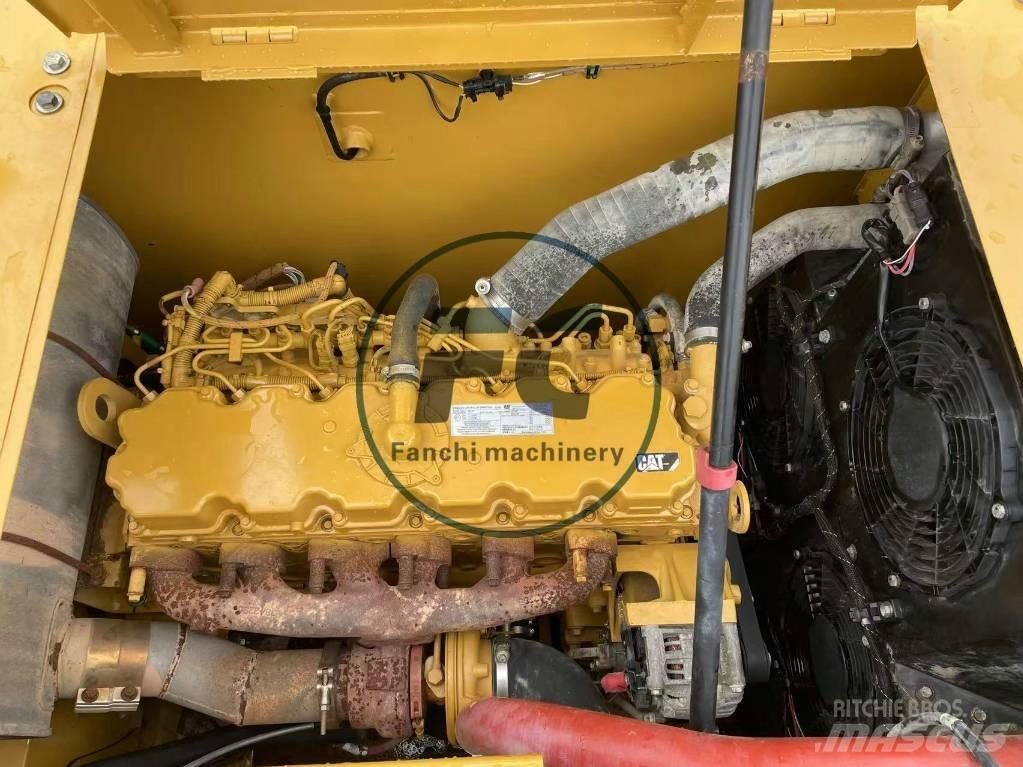 CAT 320 Paletli ekskavatörler
