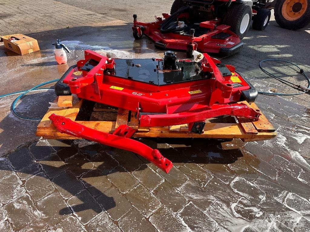 Toro 3280 Mobil çim biçme makineleri
