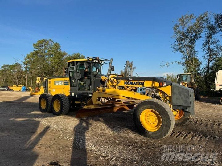 Komatsu GD 655-6 Greyderler