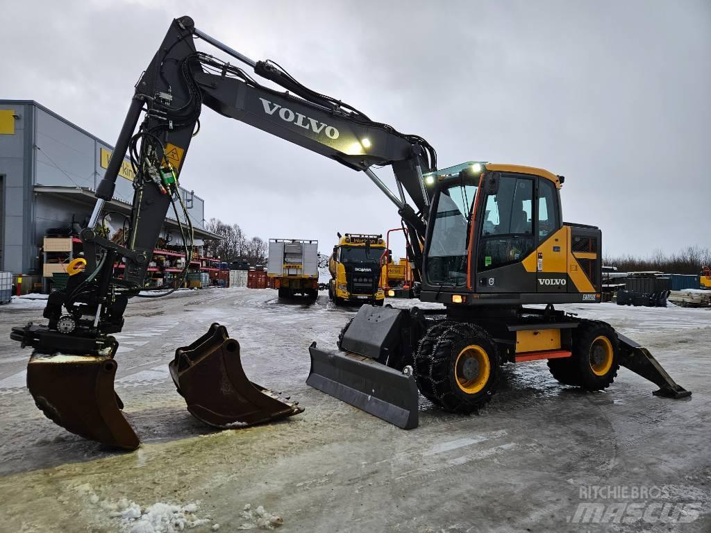 Volvo EWR 150 Lastik tekerli ekskavatörler