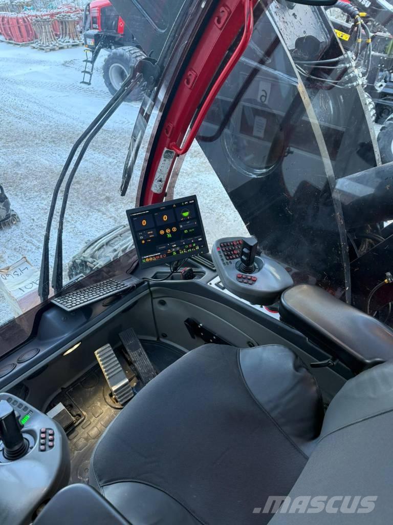 Komatsu 901 Biçerdöverler