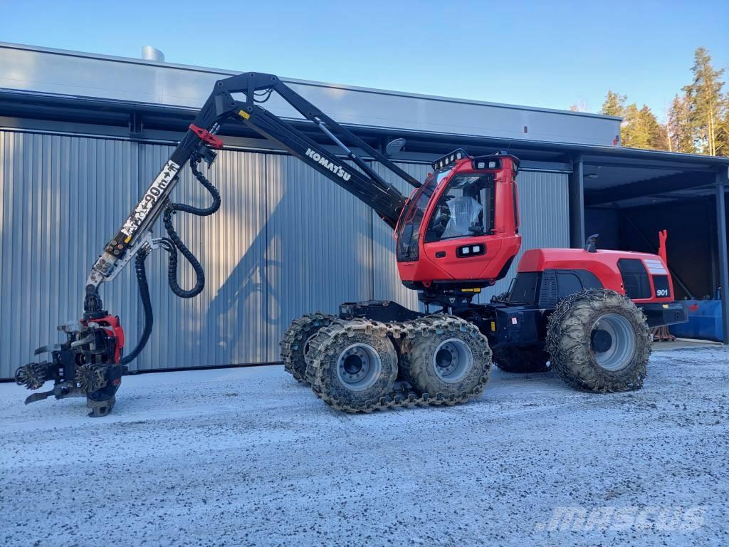 Komatsu 901 Biçerdöverler