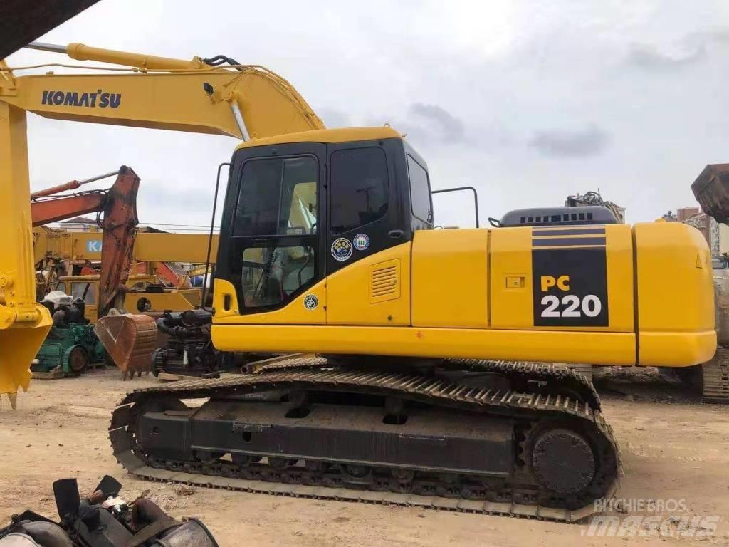 Komatsu PC 220-7 Paletli ekskavatörler