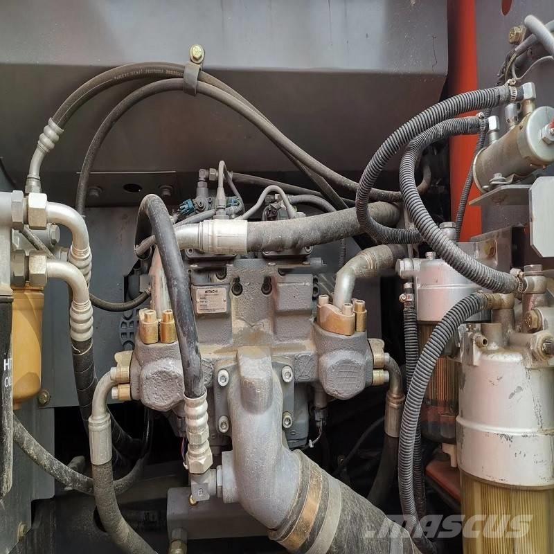 Hitachi ZX 200 Paletli ekskavatörler