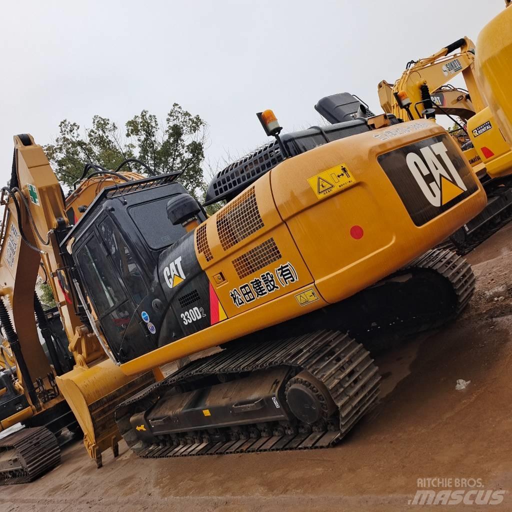 CAT 330 D Paletli ekskavatörler