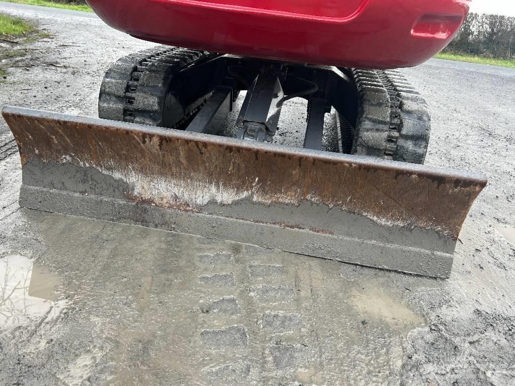 Takeuchi TB 230 Mini ekskavatörler, 7 tona dek